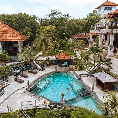 The Uluwatu Estate Hotel Pecatu  Exterior photo