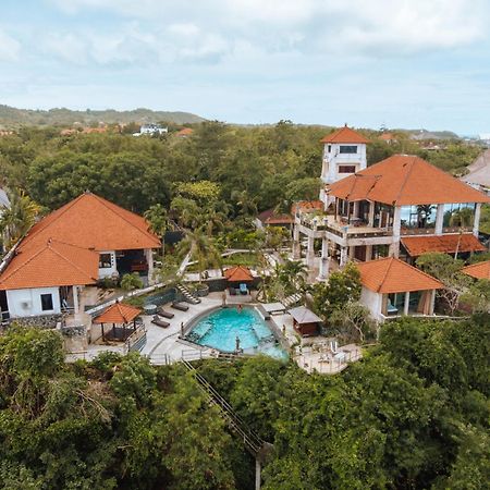 The Uluwatu Estate Hotel Pecatu  Exterior photo