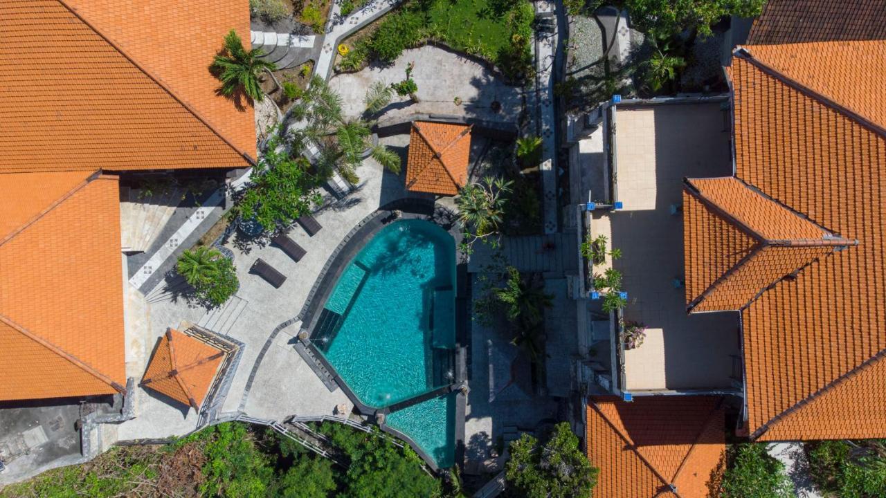 The Uluwatu Estate Hotel Pecatu  Exterior photo